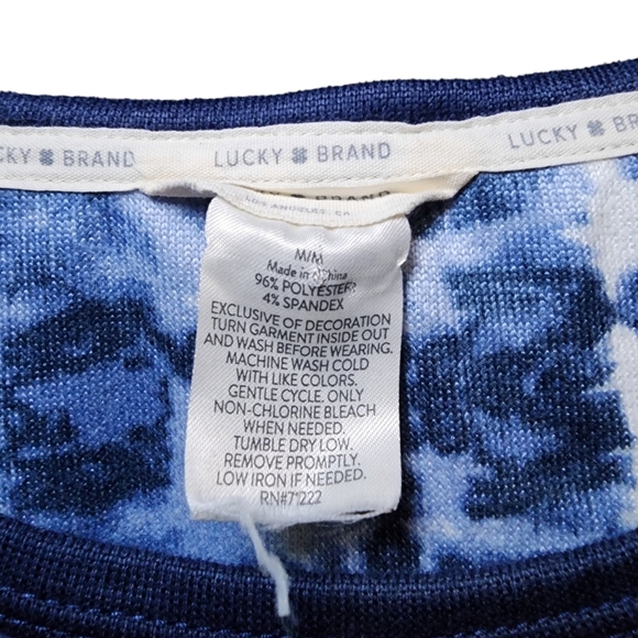 Lucky Brand Tee, size M, short sleeve, blue and white, tie dye, soft - Picture 3 of 6